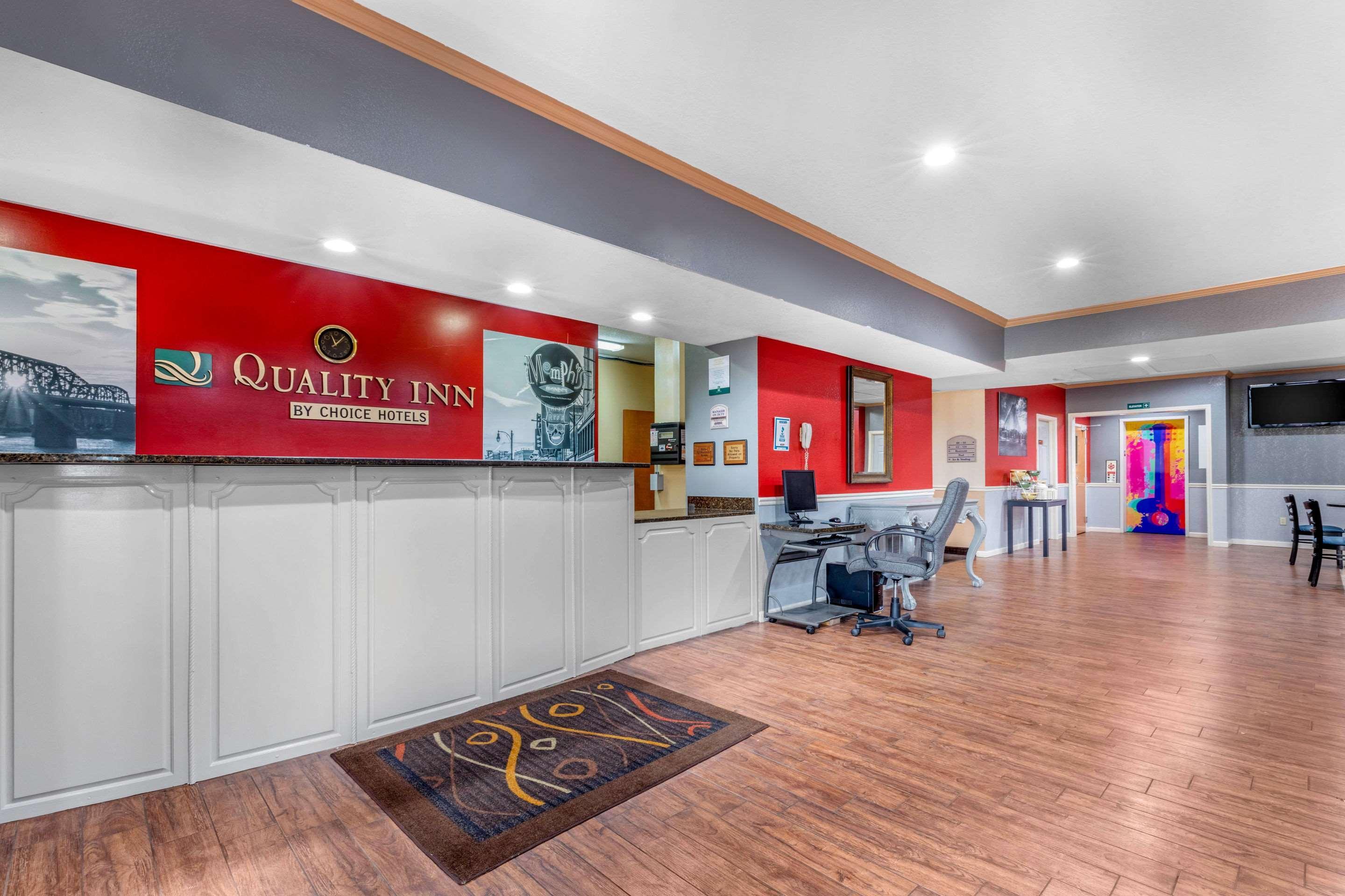 Quality Inn West Memphis I-40 Экстерьер фото